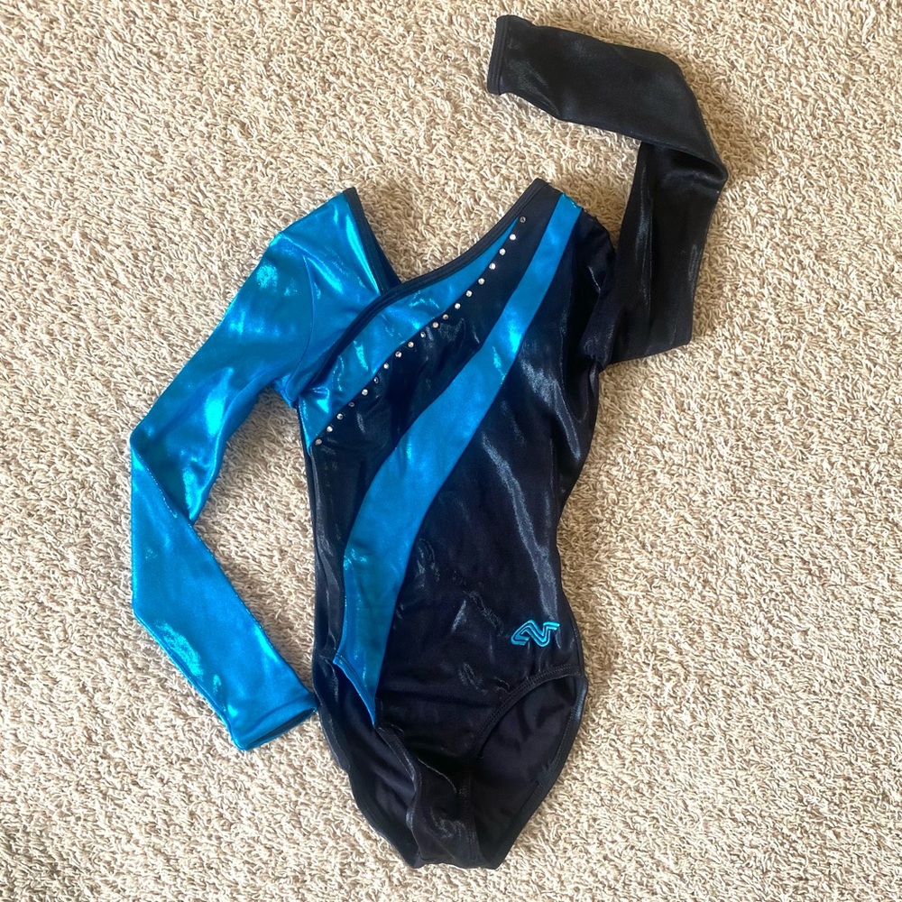 ❣️sold❣️Alpha Factor AXS | SHIMMERY Black & Blue w Crystals leotard